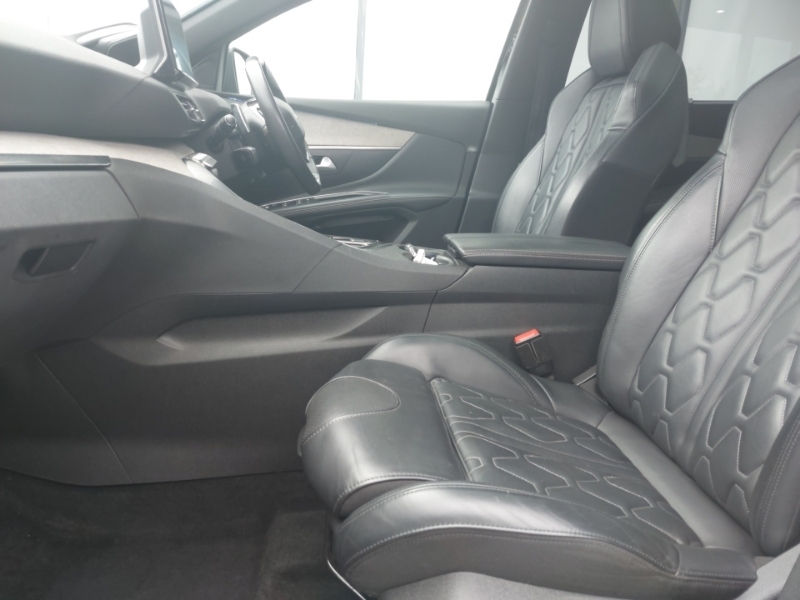 Peugeot 5008 1.2 Puretech Gt Eat8 LB23FZW Black #5