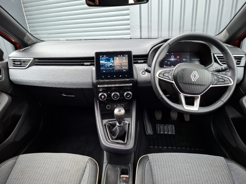 Renault Clio 1.0 Tce 90 Techno SA25WNN Red #3