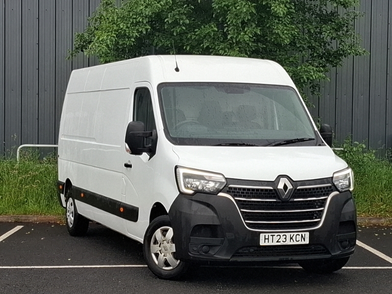 Renault Master Lm35dci 135 Business Medium Roof Van White