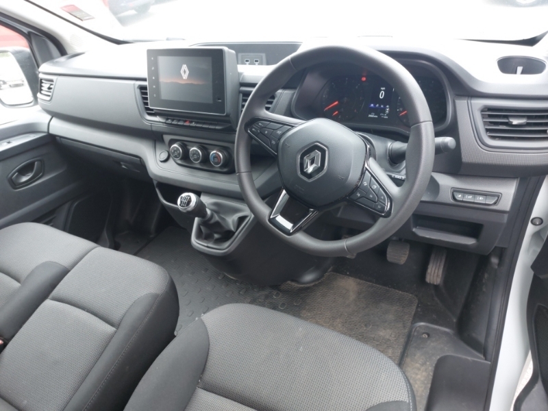Renault Trafic Sl30 Blue Dci 130 Advance Safety Van SC24OVS White #3