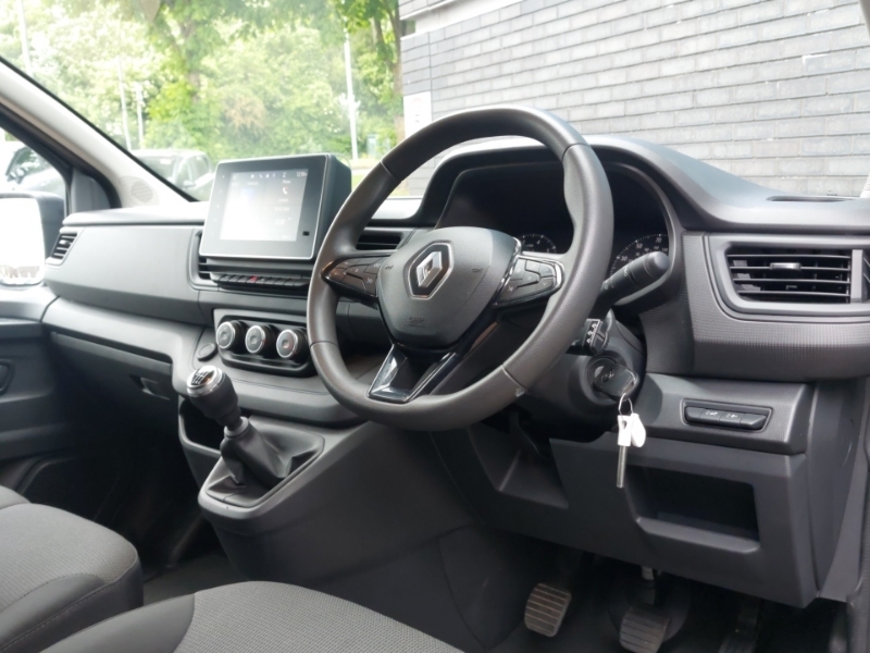 Renault Trafic Ll30 Blue Dci 130 Advance Van SH24LLU Black #3