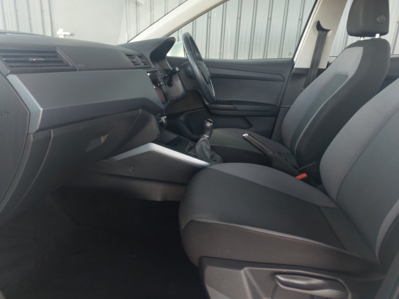 Seat Arona 1.0 Tsi 115 Se Technology Ez NJ68YTP White #5