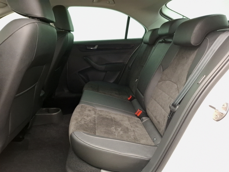 Seat Toledo 1.0 Tsi 110 Xcellence White #6