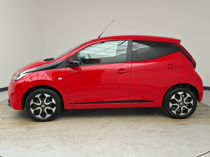 Toyota Aygo 1.0 Vvt-i X-trend Tss Red #4
