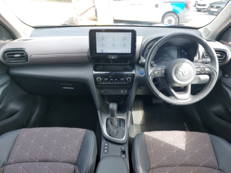 Toyota Yaris Cross 1.5 Hybrid Excel Cvt SL72RSU Grey #3