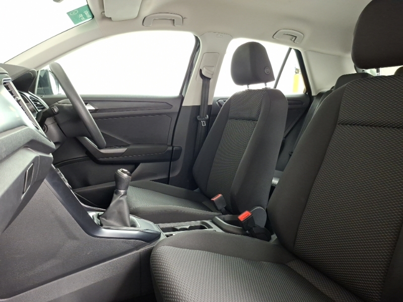 Volkswagen T-Roc 1.0 Tsi S NL69FVS Black #5
