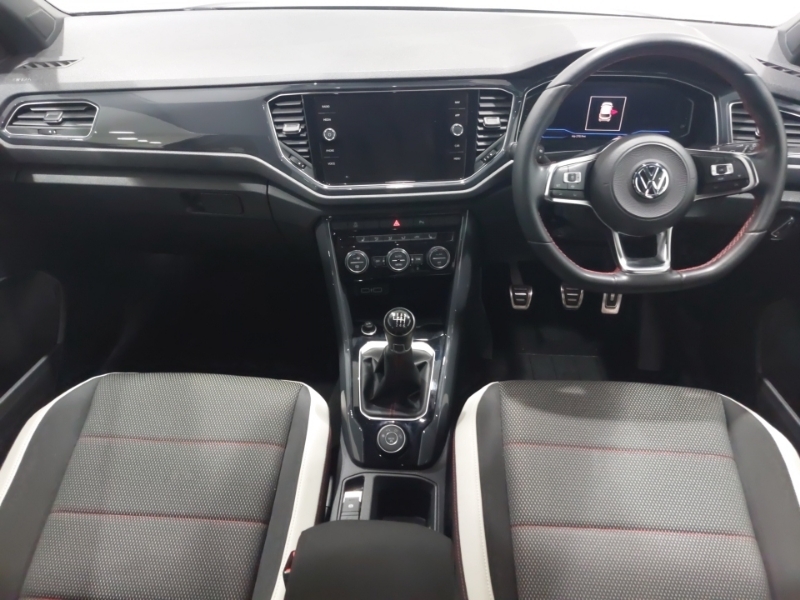 Volkswagen T-Roc 2.0 Tdi 4Motion Sel KO68XPS Black #3