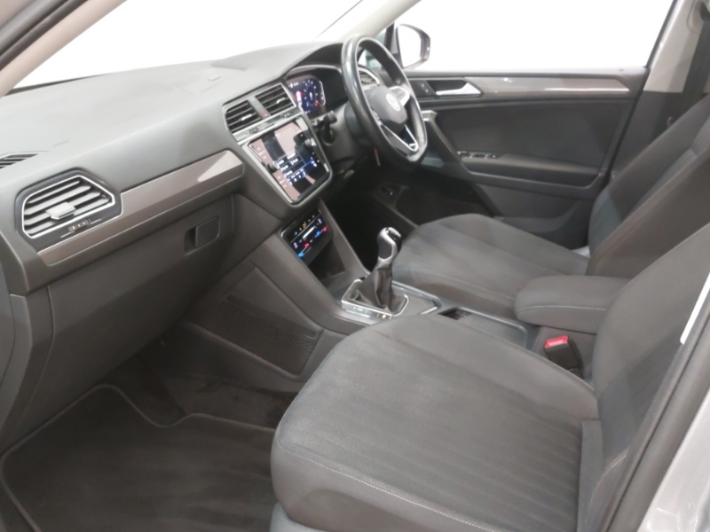 Volkswagen Tiguan Allspace 1.5 Tsi Life KR73PXA Silver #5
