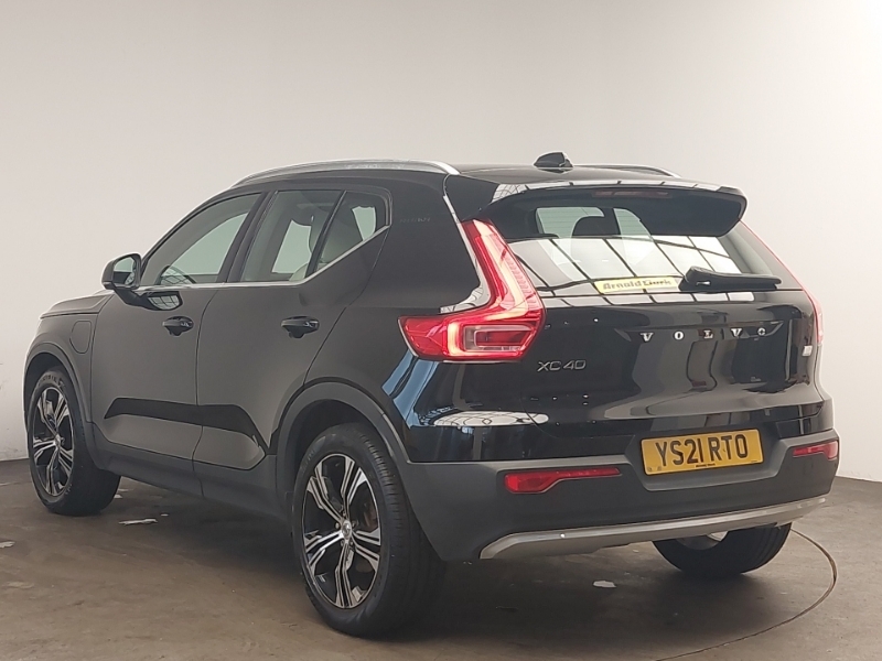Volvo XC40 1.5 T4 Recharge Phev Inscription YS21RTO Black #2