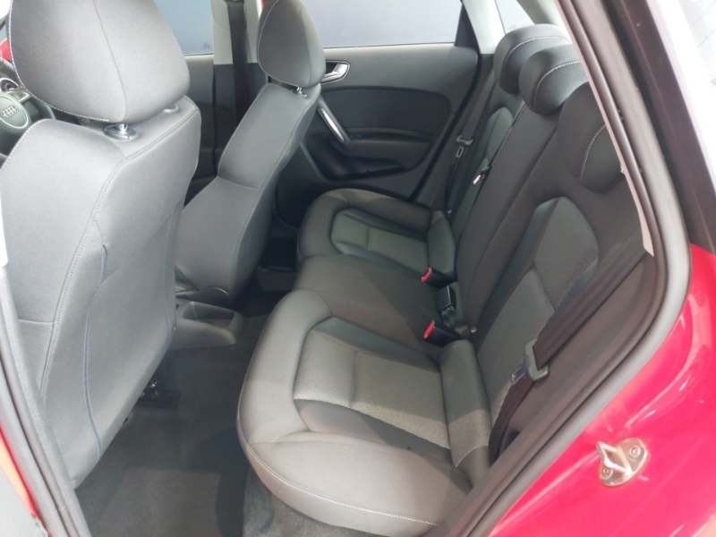 Audi A1 1.0 Tfsi Sport PL65OTV Red #6