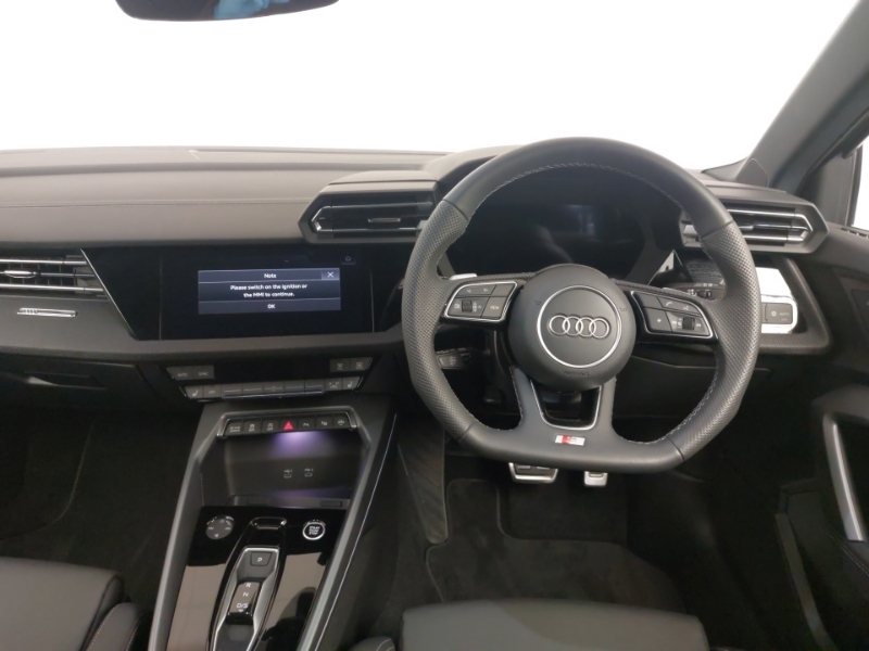 Audi A3 35 Tfsi Black Edition S Tronic SL74ZWH Green #5