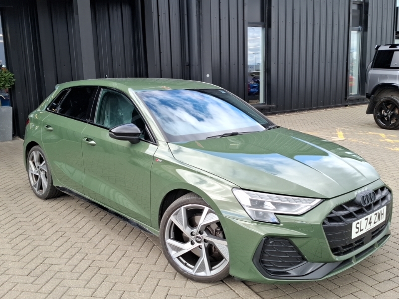 Audi A3 35 Tfsi Black Edition S Tronic Green