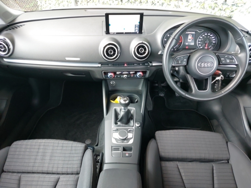 Audi A3 1.6 Tdi Sport OE66RZL White #3