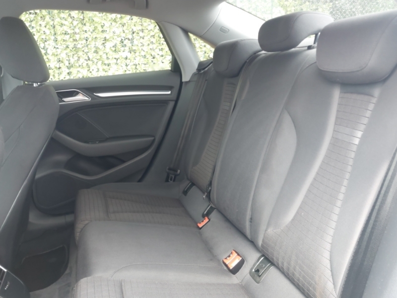 Audi A3 1.6 Tdi Sport OE66RZL White #6