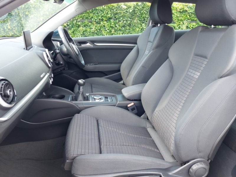 Audi A3 1.4 Tfsi Sport LR66YTY Blue #5