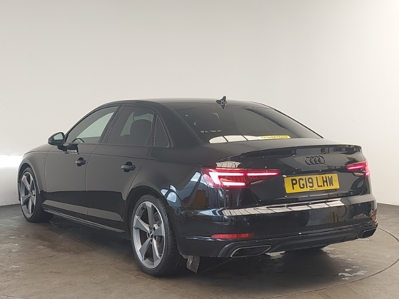 Audi A4 35 Tfsi Black Edition S Tronic PG19LHW Black #2