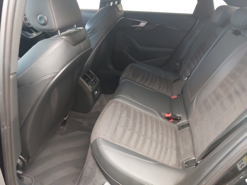 Audi A4 35 Tfsi Black Edition S Tronic PG19LHW Black #6