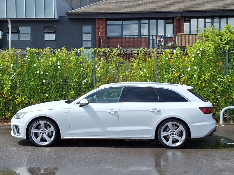 Audi A4 40 Tfsi 204 S Line S Tronic BJ74DFL White #4