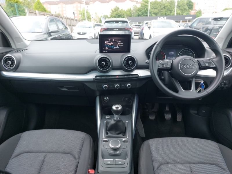 Audi Q2 30 Tdi Sport LM69VAV White #3