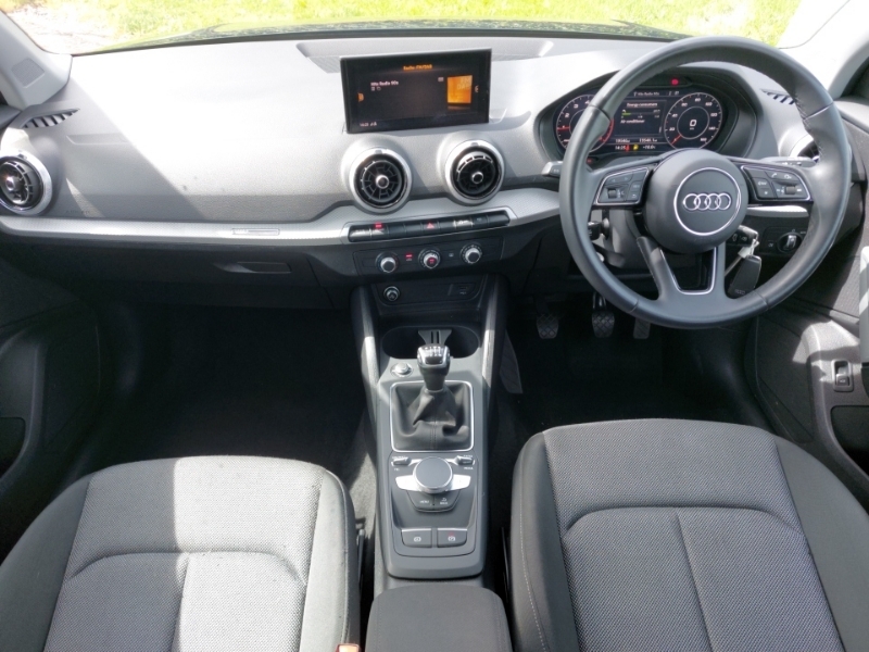 Audi Q2 35 Tfsi Sport YF23MWE Grey #3
