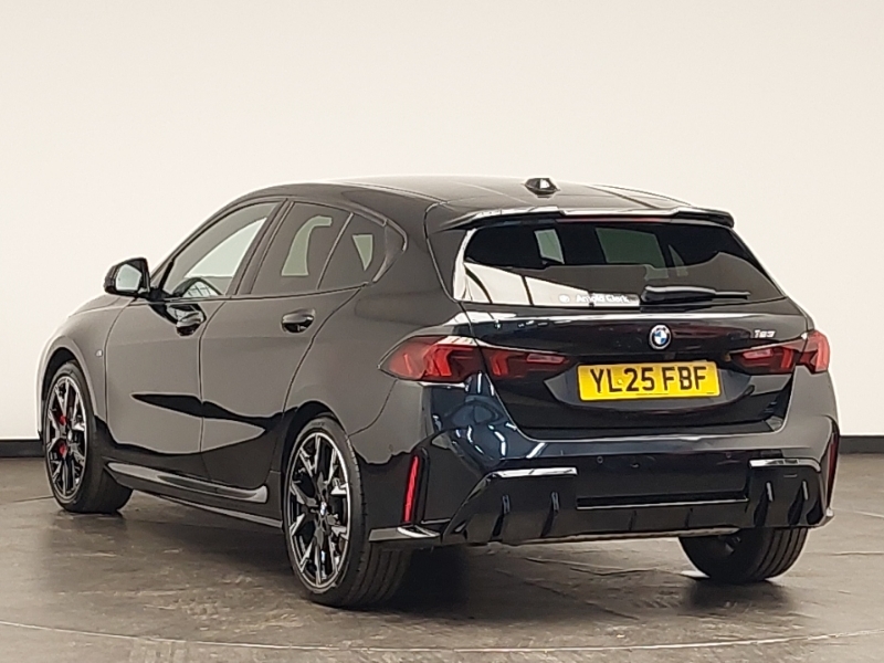 BMW 1 Series 123 Xdrive M Sport Step Black #2