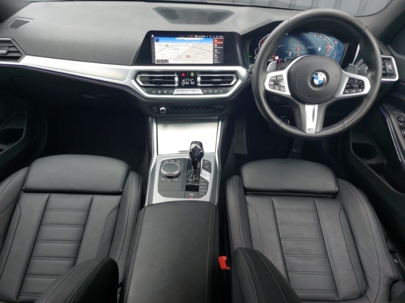 BMW 3 Series 320D Mht M Sport Step YA21CFK Black #3