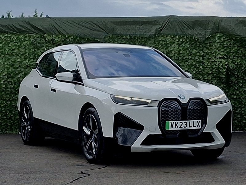BMW iX 240Kw Xdrive40 M Sport 76.6Kwh White