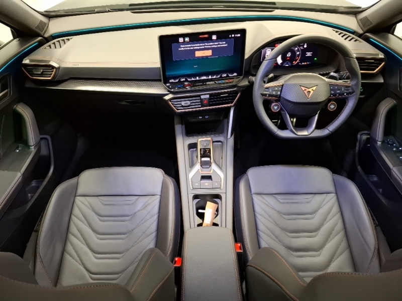 Cupra Formentor 1.5 Etsi 150 V3 Dsg LX26RFO Black #3
