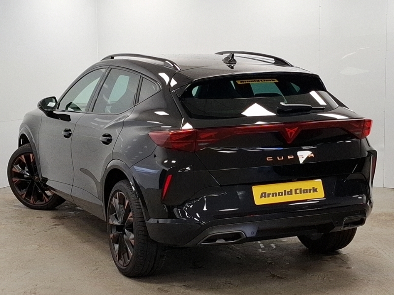 Cupra Formentor 1.5 Etsi 150 V3 Dsg LX26RFO Black #2