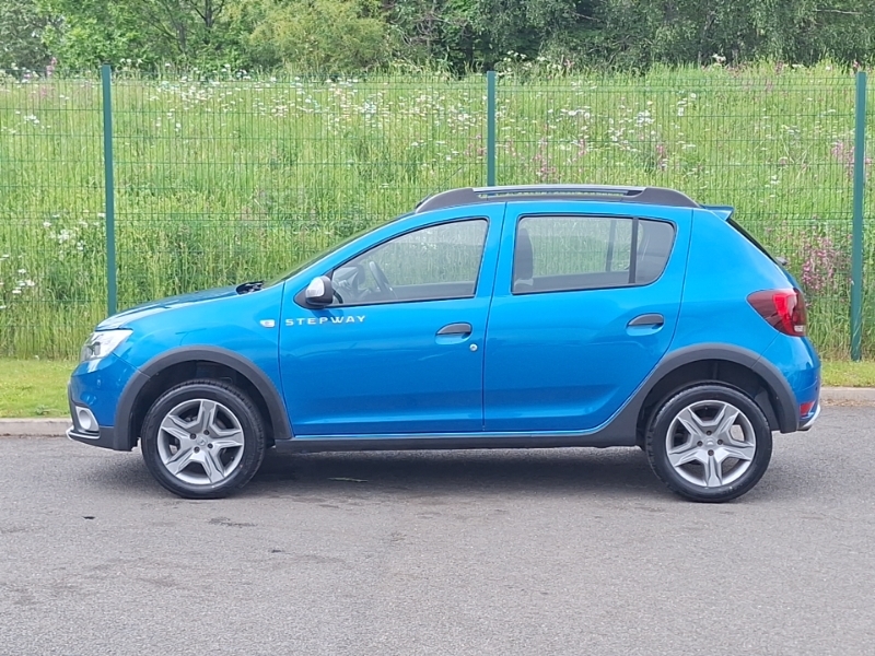 Dacia Sandero Stepway 0.9 Tce Comfort SG70YAX Blue #4