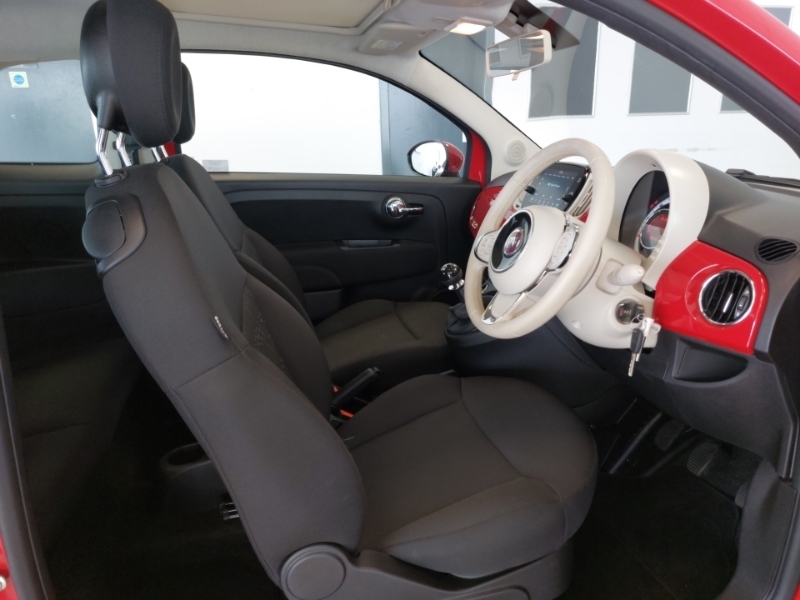Fiat 500 1.0 Mild Hybrid YH73XGV Red #6