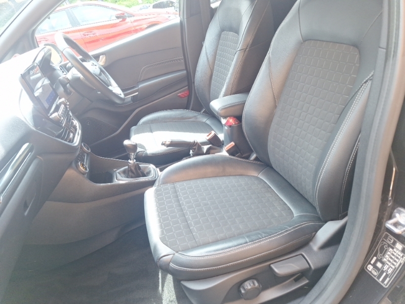 Ford Fiesta 1.0 Ecoboost 95 Active X Edition WN70WRU Black #5