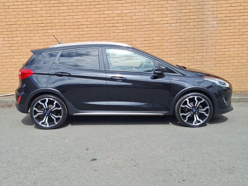 Ford Fiesta 1.0 Ecoboost 95 Active X Edition WN70WRU Black #4