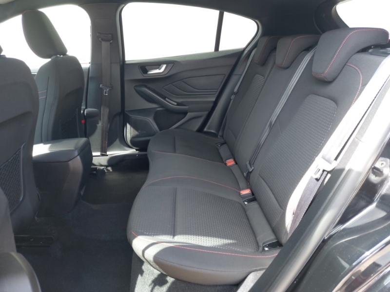 Ford Focus 1.0 Ecoboost St-line Black #6