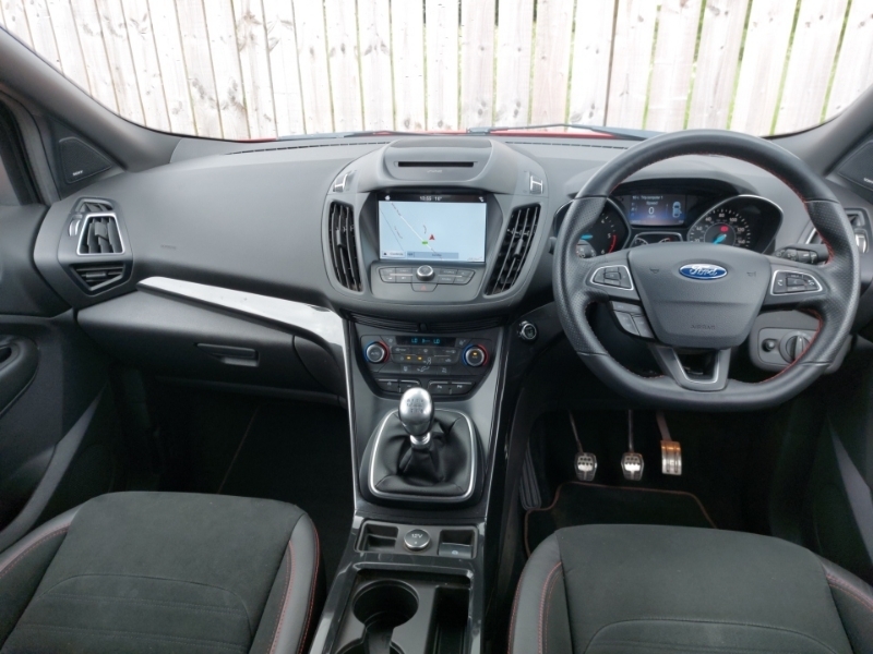 Ford Kuga 2.0 Tdci 180 St-line SP69JRX Red #3