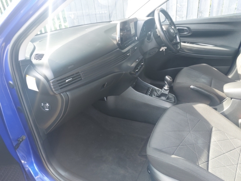 Hyundai Bayon 1.0 Tgdi 48V Mhev Premium BC72EZD Blue #5
