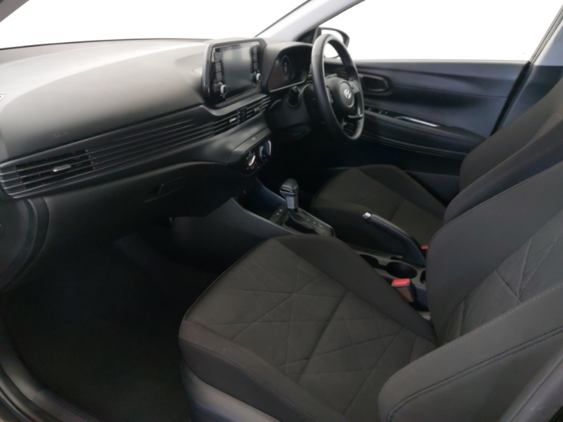 Hyundai Bayon 1.0 Tgdi 48V Mhev Se Connect Dct OV73KZC Black #5