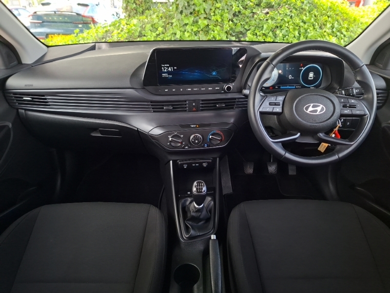 Hyundai I20 1.0T Gdi Advance White #4