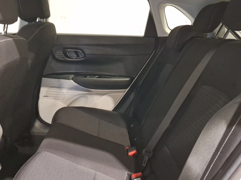 Hyundai I20 1.0T Gdi 48V Mhd Ultimate White #6