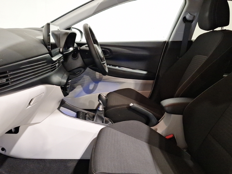 Hyundai I20 1.0T Gdi 48V Mhd Ultimate White #5