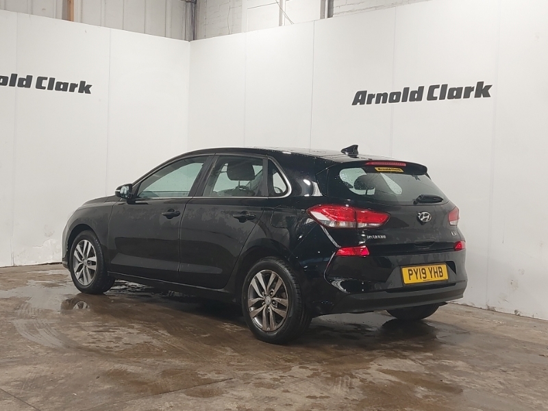 Hyundai I30 1.0T Gdi Se Black #2