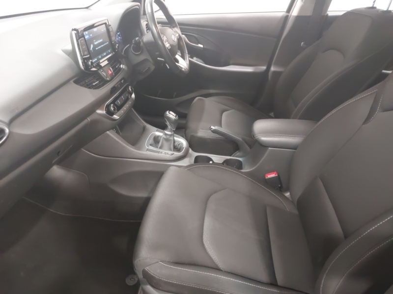 Hyundai I30 1.0T Gdi Se Black #5