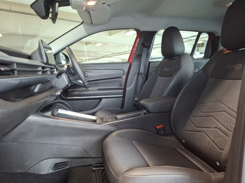 Jeep Avenger 1.2 E-hybrid Altitude Dct Red #5