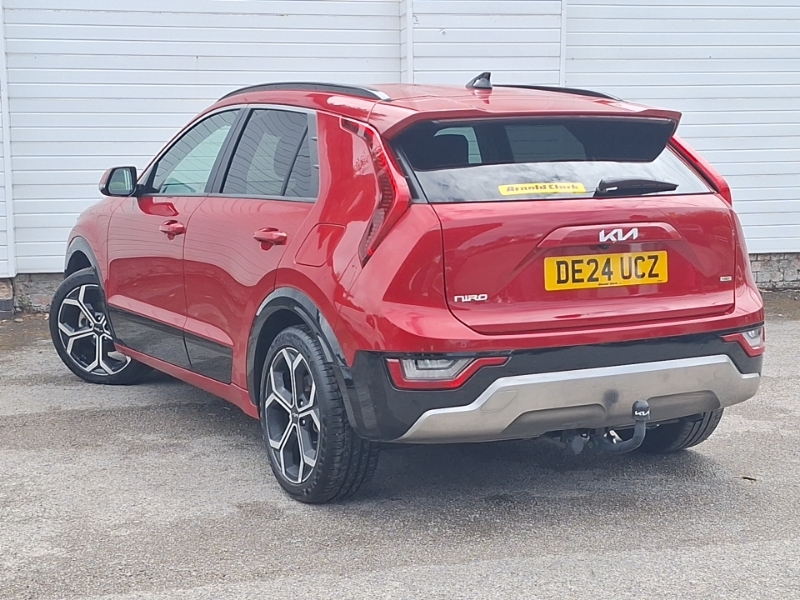 Kia Niro 1.6 Gdi Hybrid 4 Dct DE24UCZ Red #2