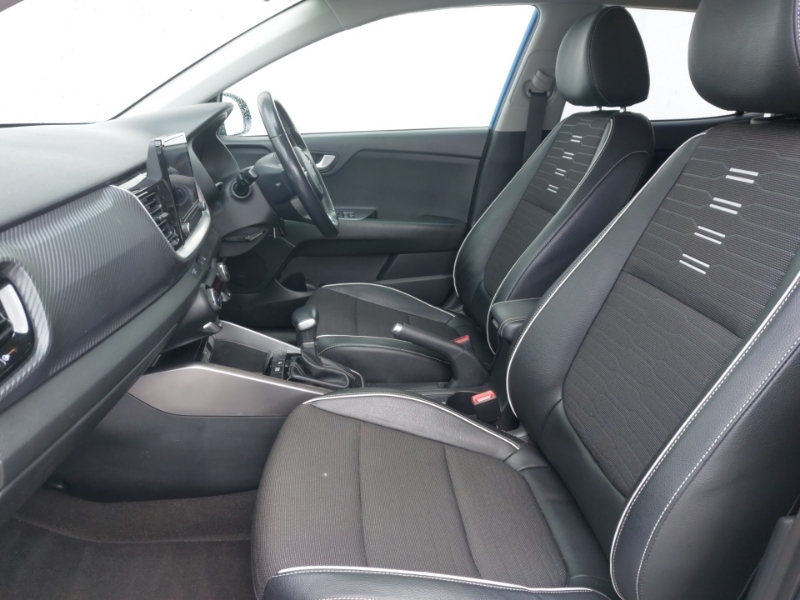 Kia Stonic 1.0T Gdi 48V Gt-line Blue #5