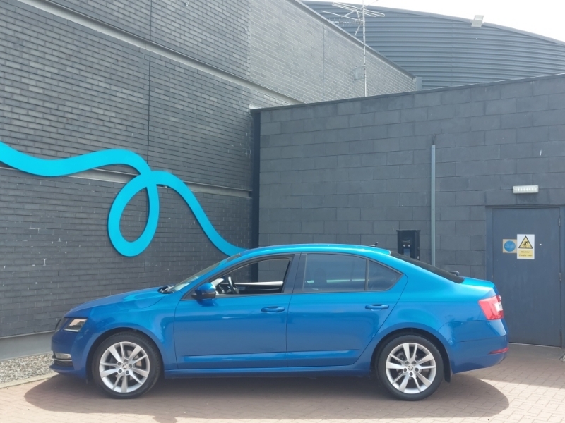 Skoda Octavia 1.4 Tsi Se L Blue #4