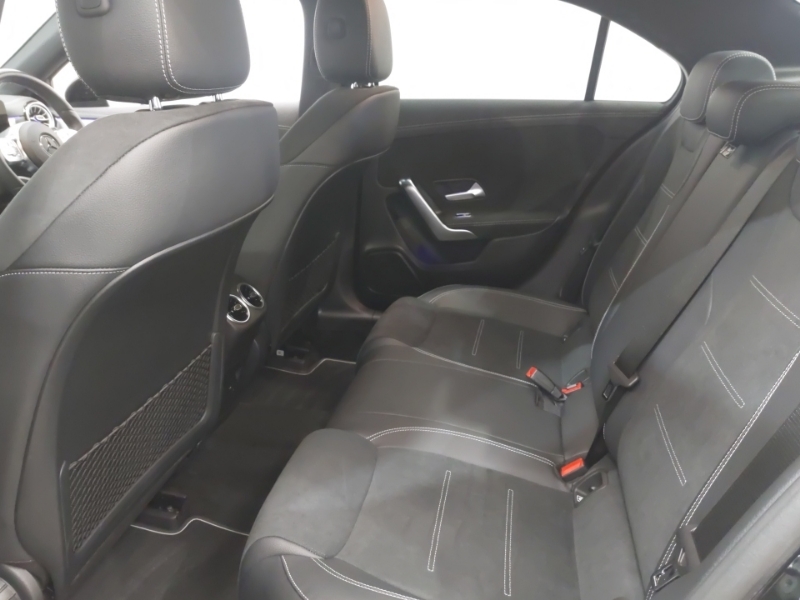 Mercedes-Benz A Class A180 Amg Line Executive Edition Black #6