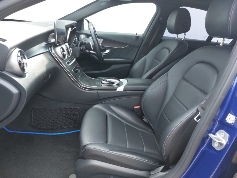 Mercedes-Benz C Class C250d Amg Line Premium Plus WJ17YFD Blue #5