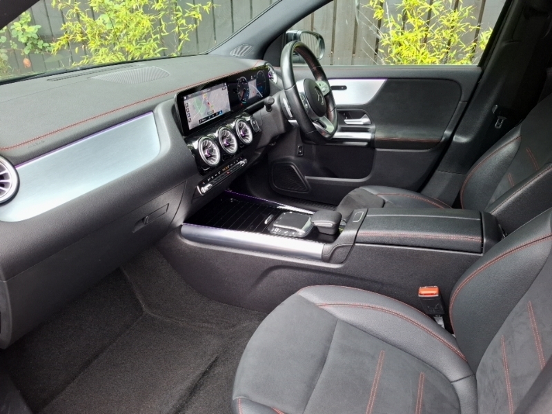 Mercedes-Benz EQA Eqa 250 140Kw Amg Line 66.5Kwh Black #5