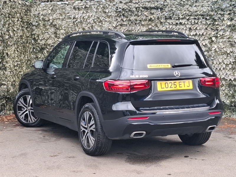 Mercedes-Benz GLB Class Glb 200 Sport Executive 7G-tronic LO25ETJ Black #2